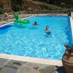 Vassiliki Apartman Ándros